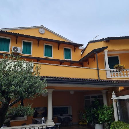Casa Colonna Montegrotto Terme Leilighet Eksteriør bilde