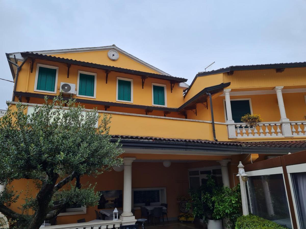 Casa Colonna Montegrotto Terme Leilighet Eksteriør bilde